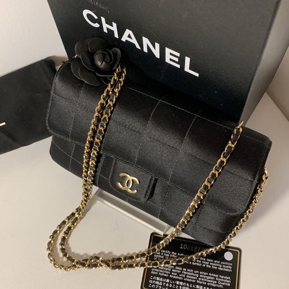 CHANEL Iconic Y2k Quilted Camellia Flap Bag Black Vegan Satin CC Gold Chain HW - Picture 10 of 15